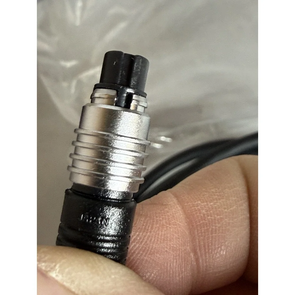 Olympus OM System Electronic Flash TTL Auto CORD T 2m - New Old Stock